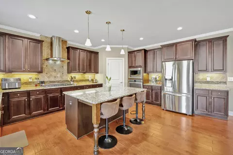 2096 Democracy Dr, Buford, GA 30519 photo 17