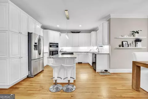 1120 Beech Cts, Cumming, GA 30041