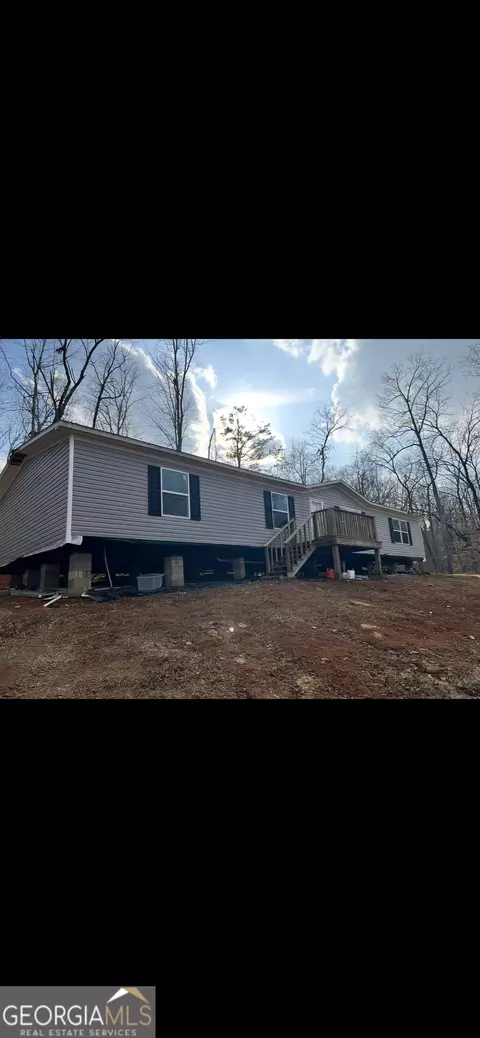 567 Suttles Rd, Martin, GA 30557