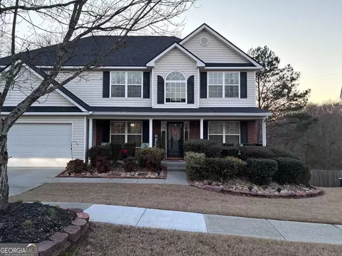 4323 Grove Lake St, Loganville, GA 30052