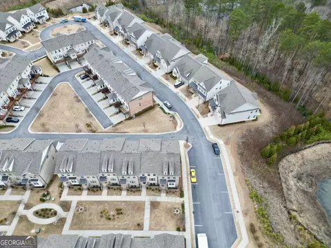 View/Area - 3217 Bartee Walk, Suwanee, GA 30024 photo 3 of 5