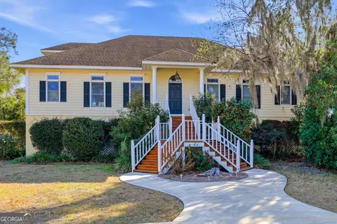 188 Harbor Pointe Dr, Brunswick, GA 31523
