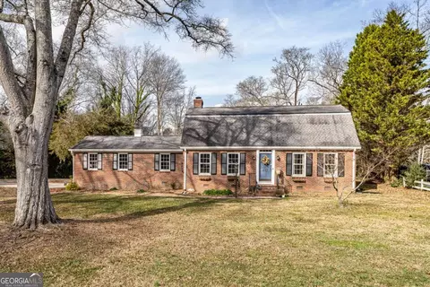 227 W Lakeshore Dr SE, Rome, GA 30161