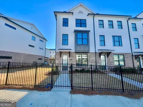 617 Millcroft Blvd, Buford, GA 30518