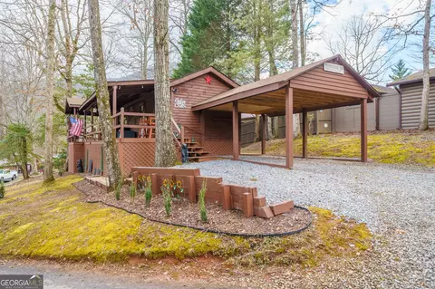 1856 Deer Run Cir, Hiawassee, GA 30546
