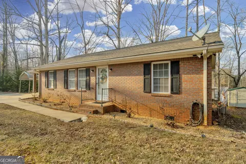 495 Imperial Dr, Martin, GA 30557