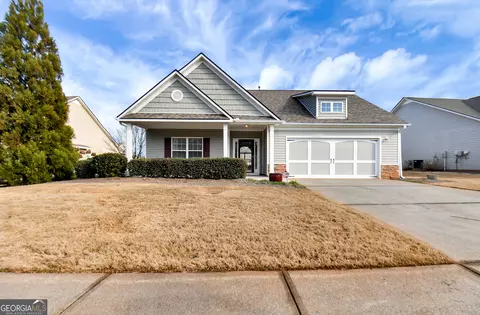 816 Ideal Pl, Winder, GA 30680 photo 2