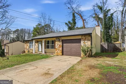 1337 Muirforest Dr, Stone Mountain, GA 30088
