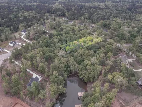 106 River Point Rd #17, Jackson, GA 30233