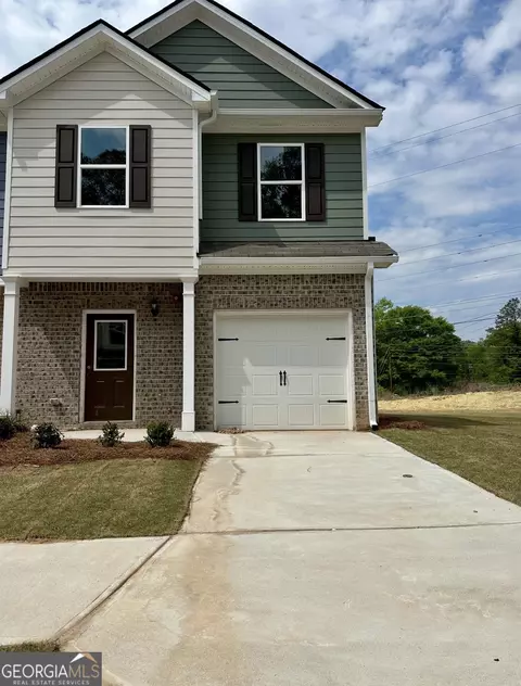8609 Lakeview Cmns, Jonesboro, GA 30238