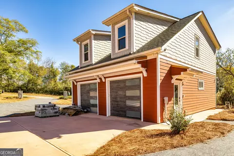 Exterior - 242 Kirkley Rd, Tyrone, GA 30290 photo 5 of 6
