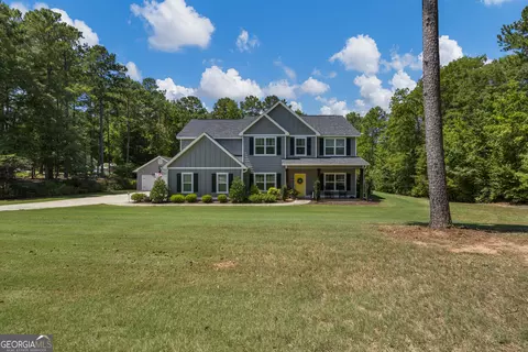 209 Marsh Rd, West Point, GA 31833