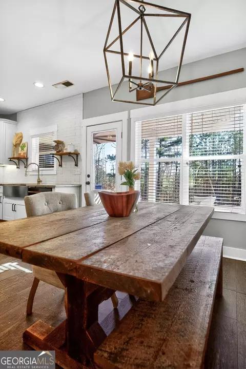 Dining - 2764 Boxankle Rd, Forsyth, GA 31029 photo 3 of 4