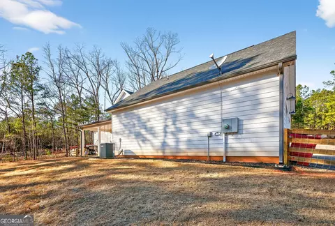 Exterior - 2764 Boxankle Rd, Forsyth, GA 31029 photo 6 of 18