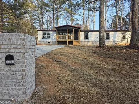 6967 Pinella Ct, Douglasville, GA 30135