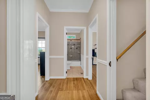 Entry Way - 100 Forest Ave, Toccoa, GA 30577 photo 4 of 10