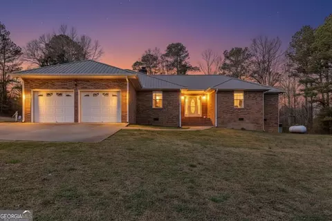 430 Kemp Rd, Lafayette, GA 30728