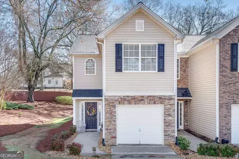 101 Creekwood Dr, Woodstock, GA 30188