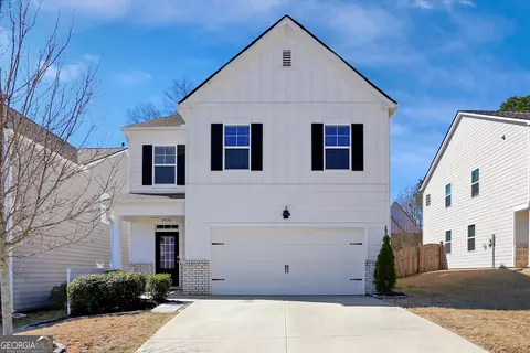 5730 Turnstone Trl, Flowery Branch, GA 30542
