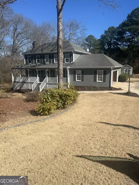 2070 Rockdale Cir, Snellville, GA 30078