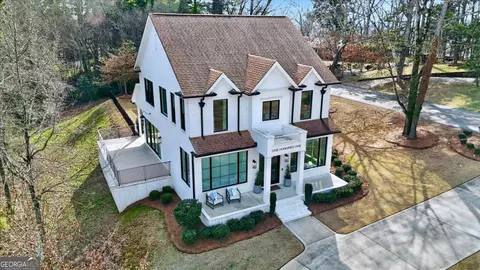 Exterior - 101 Victory Ct, Calhoun, GA 30701 photo 3 of 18