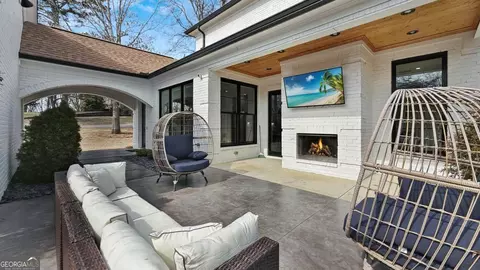 Exterior - 101 Victory Ct, Calhoun, GA 30701 photo 11 of 18