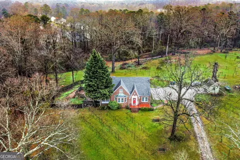 113 W Gordon St, Villa Rica, GA 30180