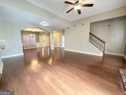 Living - 130 Hamilton Lake Dr, Lagrange, GA 30241 photo 6 of 7