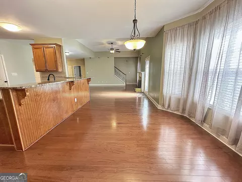 Living - 130 Hamilton Lake Dr, Lagrange, GA 30241 photo 7 of 7