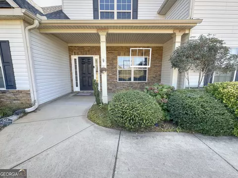 Exterior - 130 Hamilton Lake Dr, Lagrange, GA 30241 photo 2 of 5