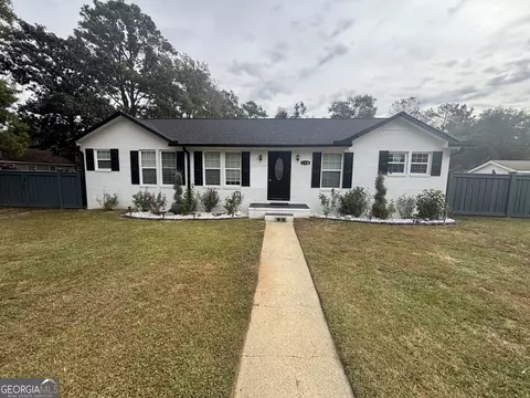 108 Southend Ave, Warner Robins, GA 31088