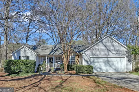429 Red Oak Ct, Monroe, GA 30655