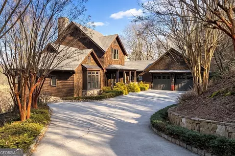 371 Orchard Hills Dr, Clarkesville, GA 30523