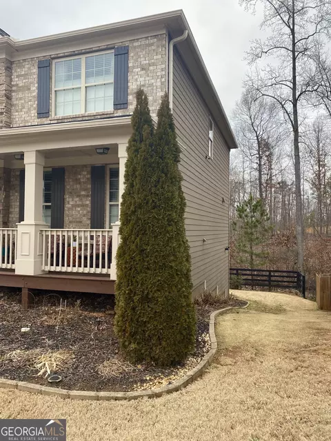 Exterior - 1320 Newbridge Cir, Buford, GA 30519 photo 5 of 10