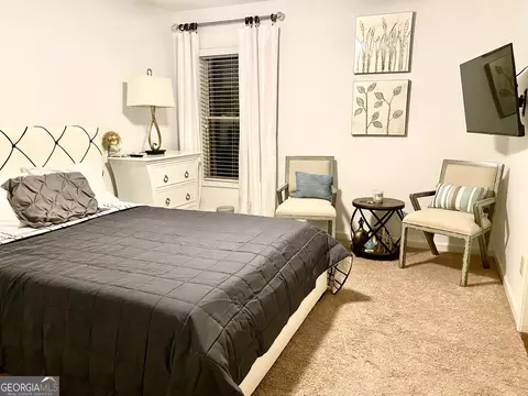 Bedroom - 1320 Newbridge Cir, Buford, GA 30519 photo 3 of 7