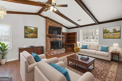 Living - 90 Beaver Run, Lagrange, GA 30241 photo 2 of 4