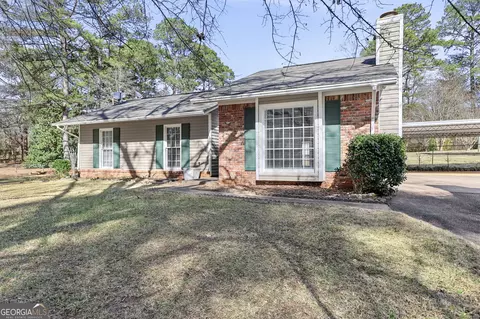 Exterior - 90 Beaver Run, Lagrange, GA 30241 photo 2 of 9
