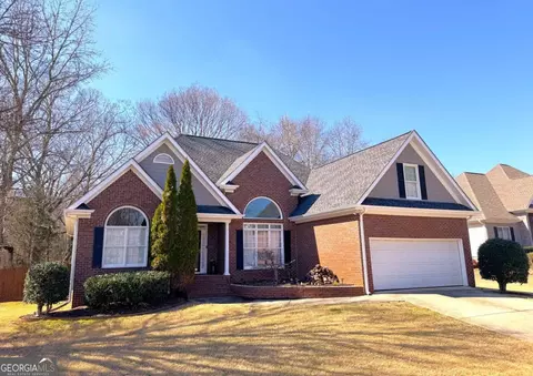 390 Lakeland Dr, Athens, GA 30607