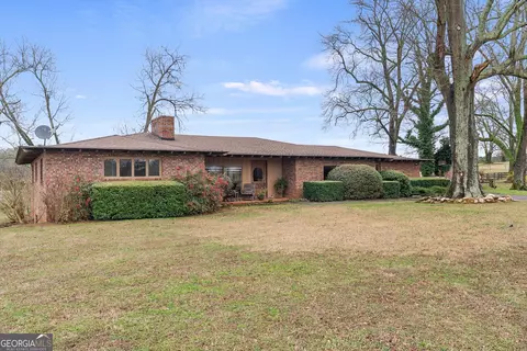 1625 Old Carrolton Rd # A, Newnan, GA 30263