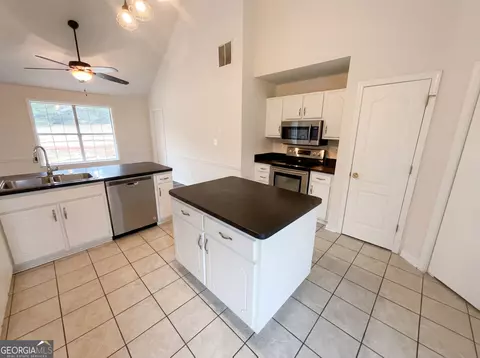 Kitchen - 169 Manley Dr, Hampton, GA 30228 photo 1 of 4