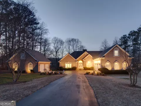 1220 Lake Stone Lea Dr, Oxford, GA 30054