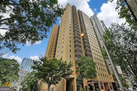 300 Peachtree St NE #4C, Atlanta, GA 30308