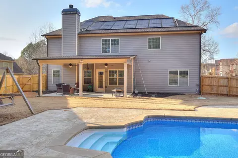 Exterior - 1536 Middleton Dr, Monroe, GA 30655 photo 4 of 6