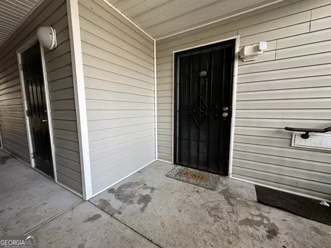 13202 Fairington Ridge Cir, Lithonia, GA 30038