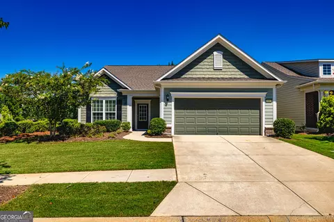 901 Coffee Berry Ct, Griffin, GA 30223
