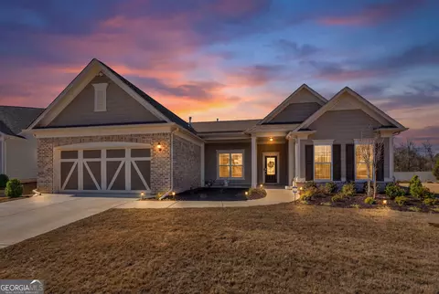 563 Hornbeam Dr, Griffin, GA 30223