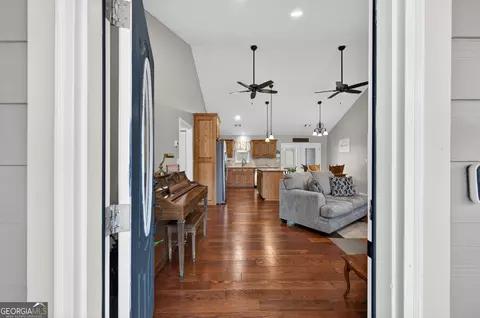 Entry Way - 128 Tabitha Page Ln, Toccoa, GA 30577 photo 1 of 4