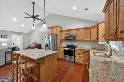 Kitchen - 128 Tabitha Page Ln, Toccoa, GA 30577 photo 3 of 4