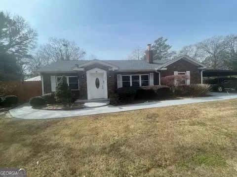 181 Lake Dr, Atlanta, GA 30340