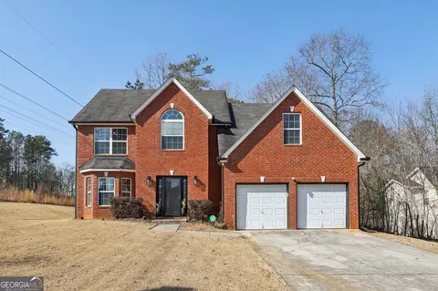 4084 S River Ln, Ellenwood, GA 30294